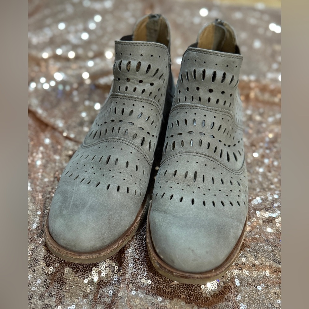 Stylish Gray Ankle Boots